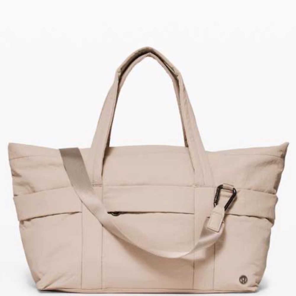 Lululemon On My Level Duffel *Small 22L
